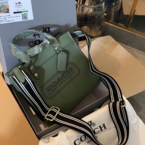 First Copy Handbag Coach Field Vertical