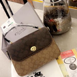 First Copy Handbag Coach Marlie