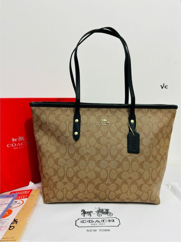 First Copy Handbag Coach Large Tote 3 - First Copy Mart