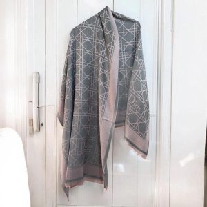 First Copy Stoles 19