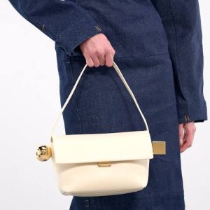 First Copy Handbag Jacquemus The Ron’s Carré leather Bag